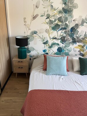 3 bedrooms, iron/ironing board, travel cot, WiFi - Maison de Vacances Le Castellet à 8km des Plages de Bandol et St Cyr sur mer (Le Castellet)