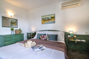 2 chambres, fer et planche à repasser, Wi-Fi, literie fournie