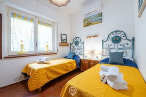 2 Schlafzimmer, Bügeleisen/Bügelbrett, Reisekinderbett, WLAN