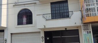 Comoda y Agradable Habitación con Baño Privado