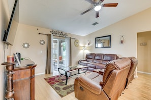TV - Extended Stay Lakeland (Lakeland)
