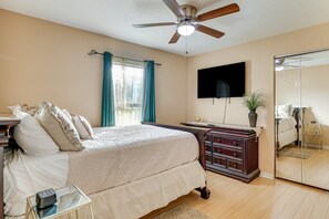 4 habitaciones, tabla de planchar con plancha, wifi y ropa de cama 