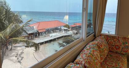 Comfortable, Bright Condo Steps Away From the Beach