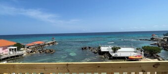 Comfortable, Bright Condo Steps Away From the Beach