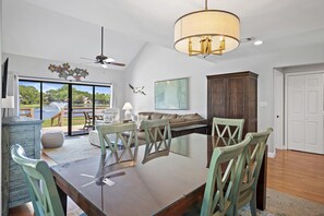 Stadtwohnung, Mehrere Betten (Beachwalk Villa 5188) | Speisen