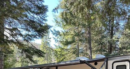 Back Country Getaway. Complete 30/50 RV Site.