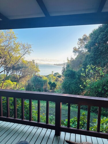 Family Friendly Bach 
5 minutes walk to beach
Pet friendly 
Kids rumpus room!