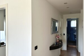 Interior - M382 - Marcelli, huge three-room apartment 50m from the sea (Marcelli)