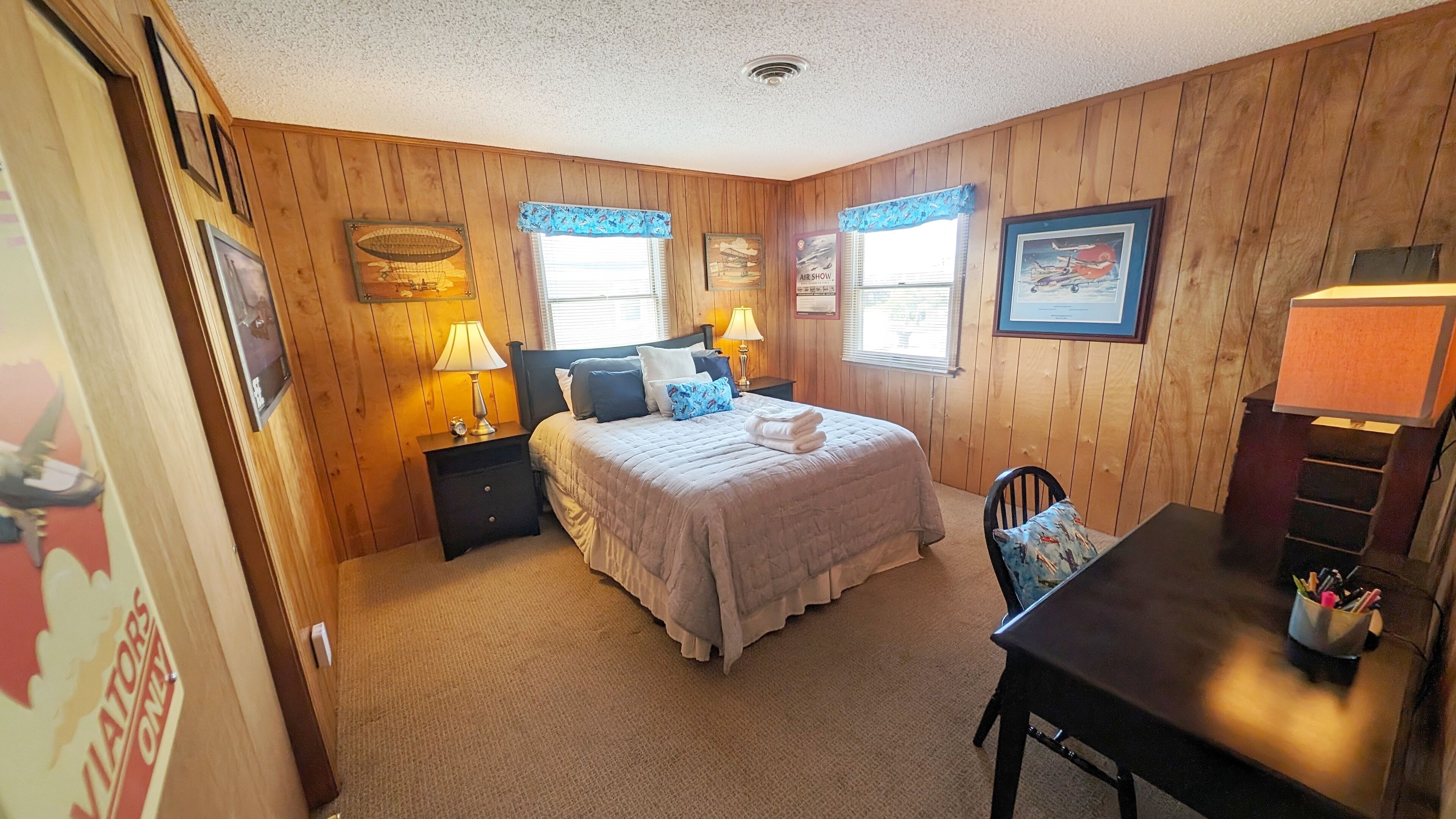 Dog Friendly~hot Tub~two Blocks From The Beach - Kitty Hawk, NC