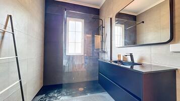 Family House | Bathroom | Hair dryer
