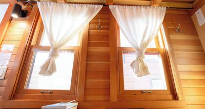 American Aspen – Experience Tiny Living at Its Coziest Near Estes Park & Boulder