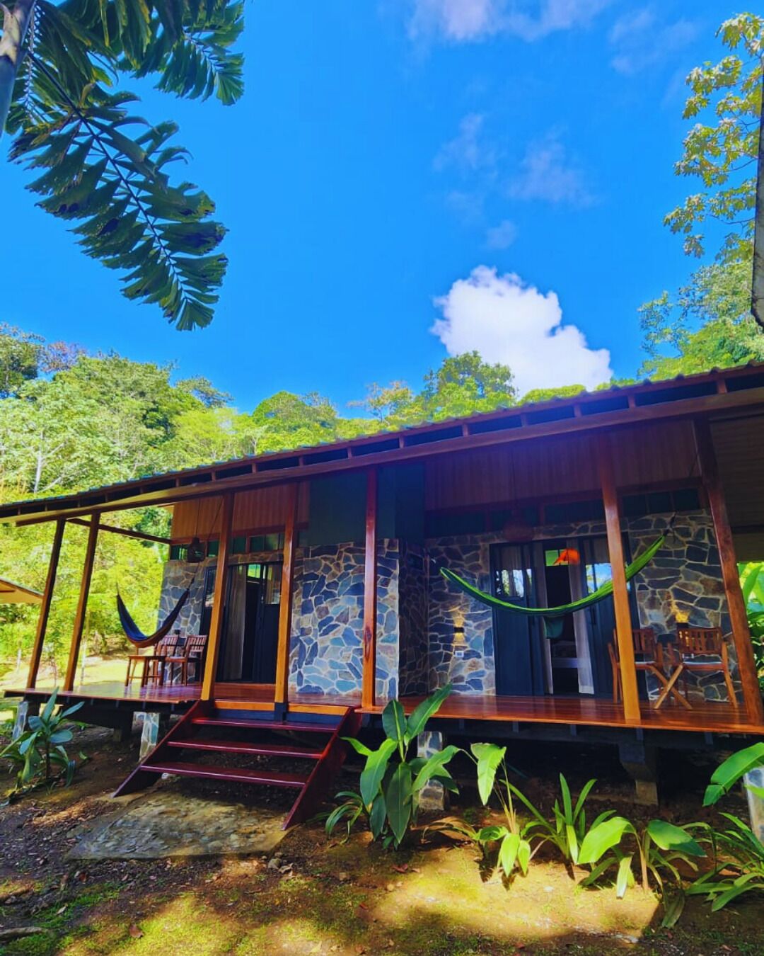 Basic Bungalow, Connecting Rooms, Resort View | 2 bedrooms, bed sheets