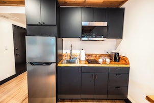 Full-size fridge, microwave, stovetop, espresso maker