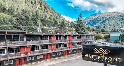 Waterfront on Glacier