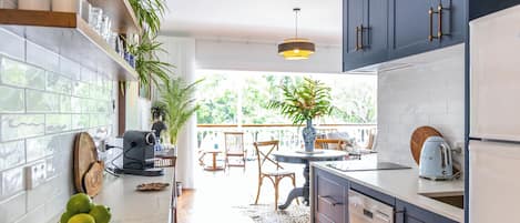 Microwave, stovetop, dishwasher
