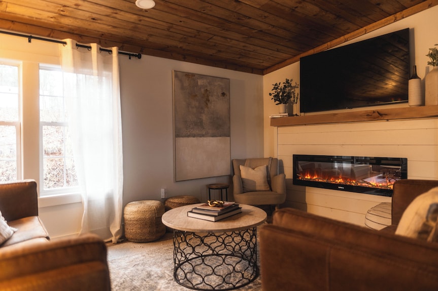 Glamp House By Hiawassee Glamping - Hiawassee, GA