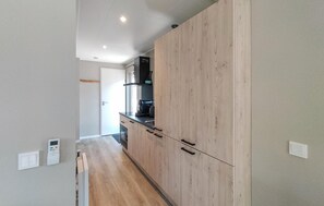 Fridge, stovetop, dishwasher, coffee/tea maker - 2 bedroom stunning home in Hellendoorn (Hellendoorn)