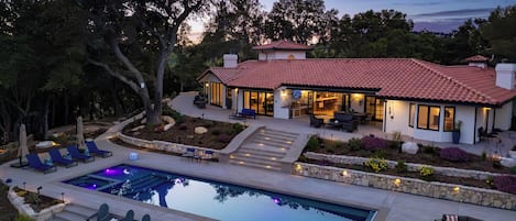 Villa (6 Bedrooms) | Interior