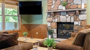 單棟房屋 (6 Bedrooms) | 內部