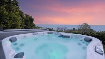 Villa (3 Bedrooms) | Interior