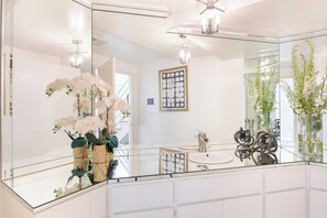 Villa (3 Bedrooms) | Interior