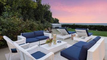 Villa (3 Bedrooms) | Interior