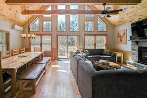 Maison (6 Bedrooms) | Intérieur