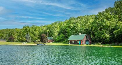 Cozy, secluded, peaceful, pond, fishing , swimming, cabin life, large yard area