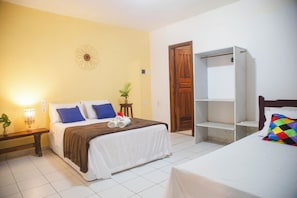 Habitación doble, para no fumadores, vista al jardín | Wifi gratis