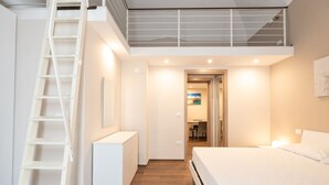 Room - Maison Jolie w/ Balconies (Bisceglie)