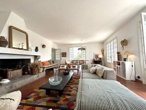 Living area - VILLA A MUREDDA, heated pool and sea view (OLMETO)