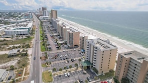 Exterior - BEACHFRONT CONDO, FAMILY FRIENDLY, LOW FLOOR (Gulf Shores)