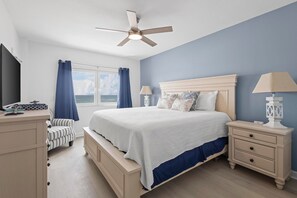 2 slaapkamers, een strijkplank/strijkijzer, gratis wifi, beddengoed