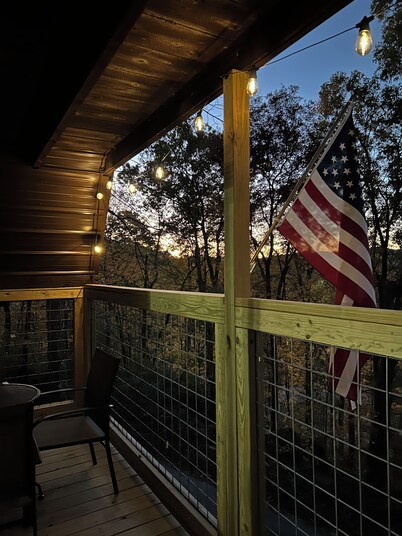 Cherokee Cabin Renovated - Cliff & Lake Views - Cave Run Lake & Red River Gorge