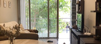 Apartamento Moderno en Condominio, con Cochera. Ideal Para Parejas