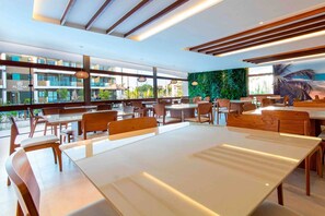Restaurant - Flats Mana Beach Experience - Muro alto (Ipojuca)