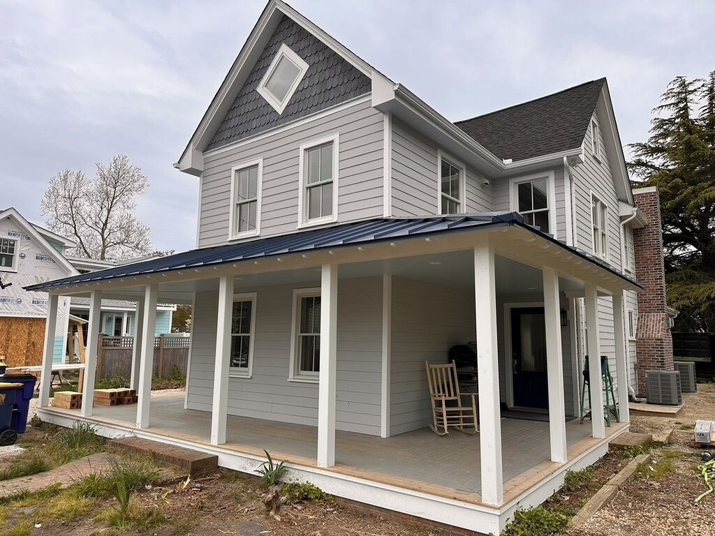 Newly Renovated Historic House in the heart of Lewes and close to beaches!