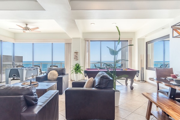 The spacious main room