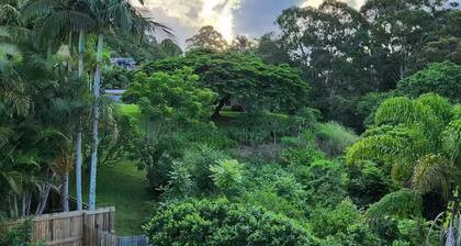 Private 2-Bedroom unit with bushland Views & Balcony