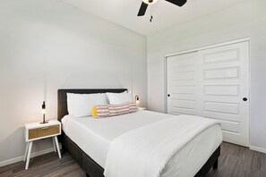 Maison Confort, patio | 2 chambres, espace de travail pour ordinateurs portables