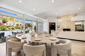 Dining - Retreat at Bighorn - Incredible Mountain Views (Palm Desert)