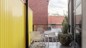 Apartment, 1 Queen Bed | Terrace/patio