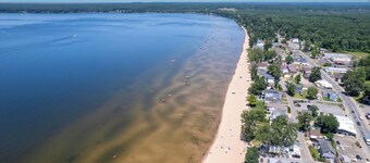 Sylvan Beach Cottage in the heart of Sylvan Beach NY