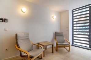 Interior - VLC HOST - Botánico (València)