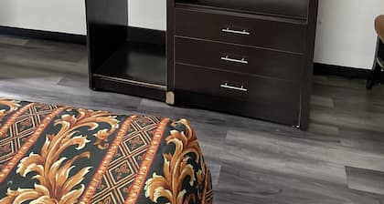 Budget Inn - Elizabeth, NJ