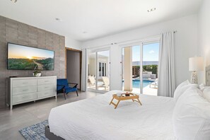 6 habitaciones, tabla de planchar con plancha y wifi 