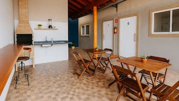 Aire de pique-nique/barbecue