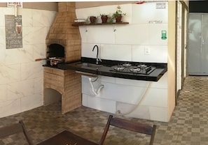 BBQ/picnic area