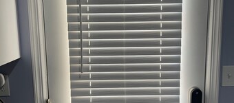 Luxurious, pristine apartment near country club, perfect for a splendid getaway!