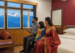 Family Room | Soundproofing, free WiFi, bed sheets - Hotel Norling S.K. Groups Kanchenjunga View, Pelling (Gyalshing)